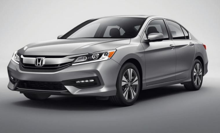 Nissan Sunny Standard Car with Guide Driver  –  The Wave Family Hop Tours