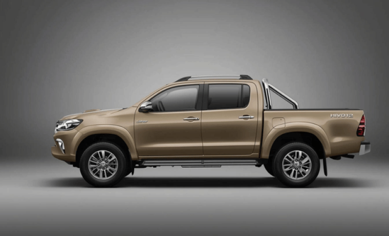 Toyota Hilux Safari SUV Safari with Guide Driver  –  Safari Trackers Tour & Travel