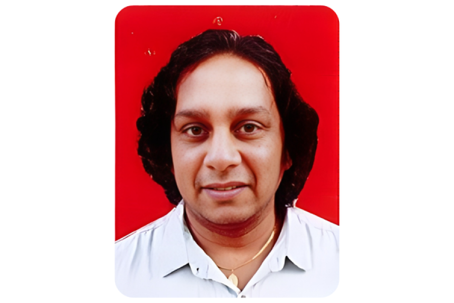 Profile image of Sri Lanka Tour Guide P. R. Fernando